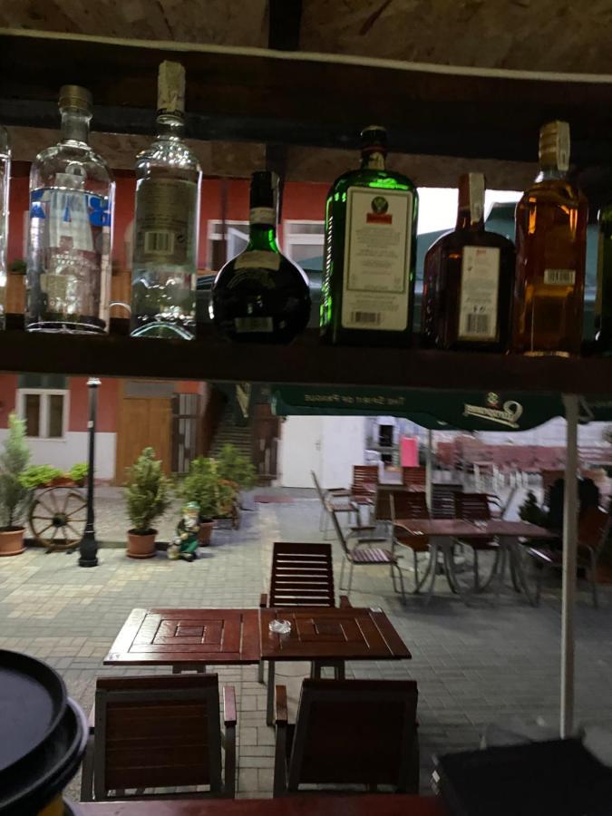 Pensiune Restaurant Indus Окна-Сібіулуй Екстер'єр фото