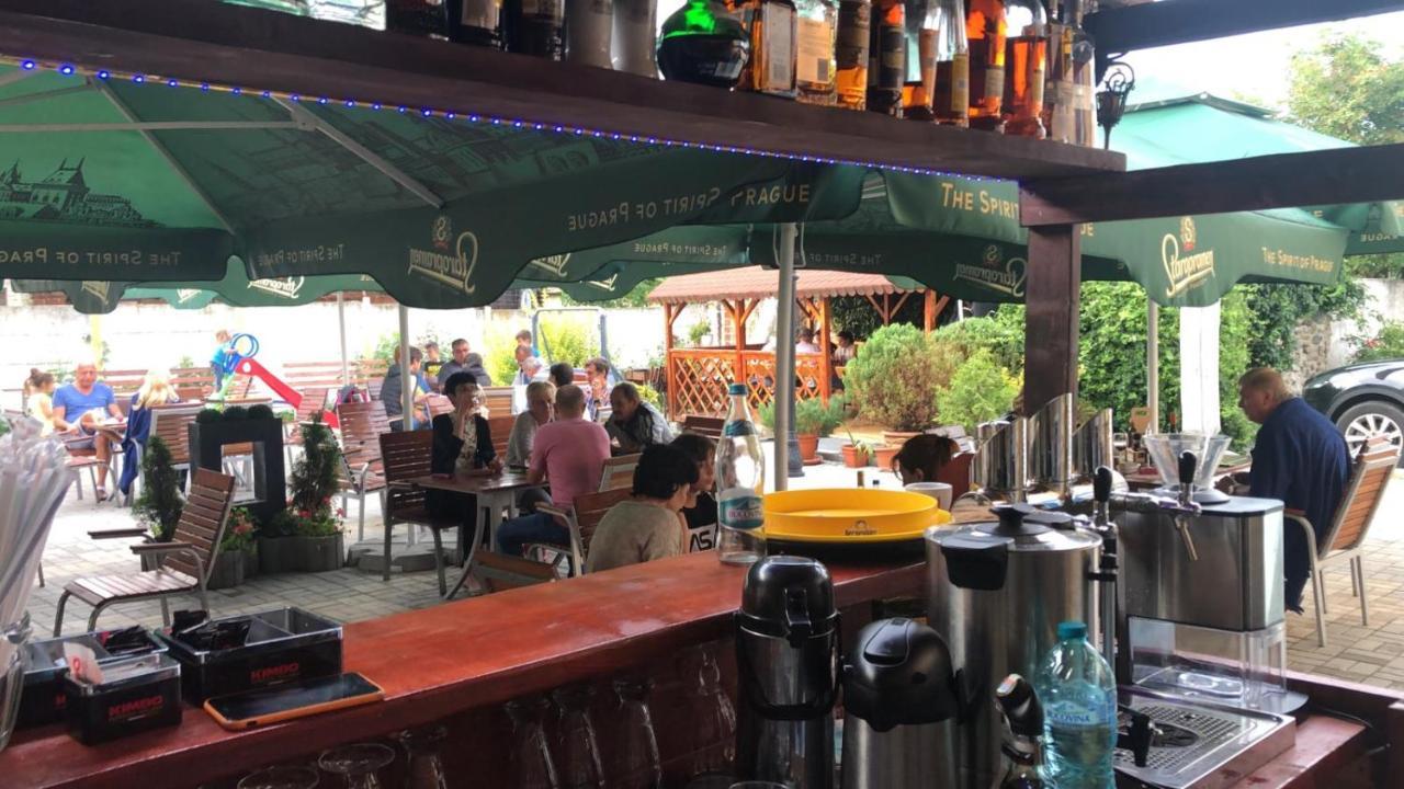 Pensiune Restaurant Indus Окна-Сібіулуй Екстер'єр фото