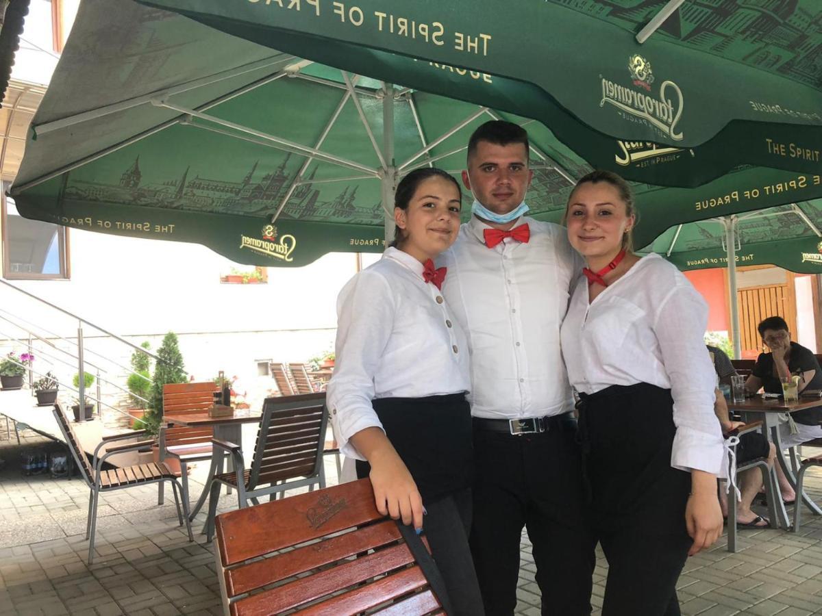 Pensiune Restaurant Indus Окна-Сібіулуй Екстер'єр фото