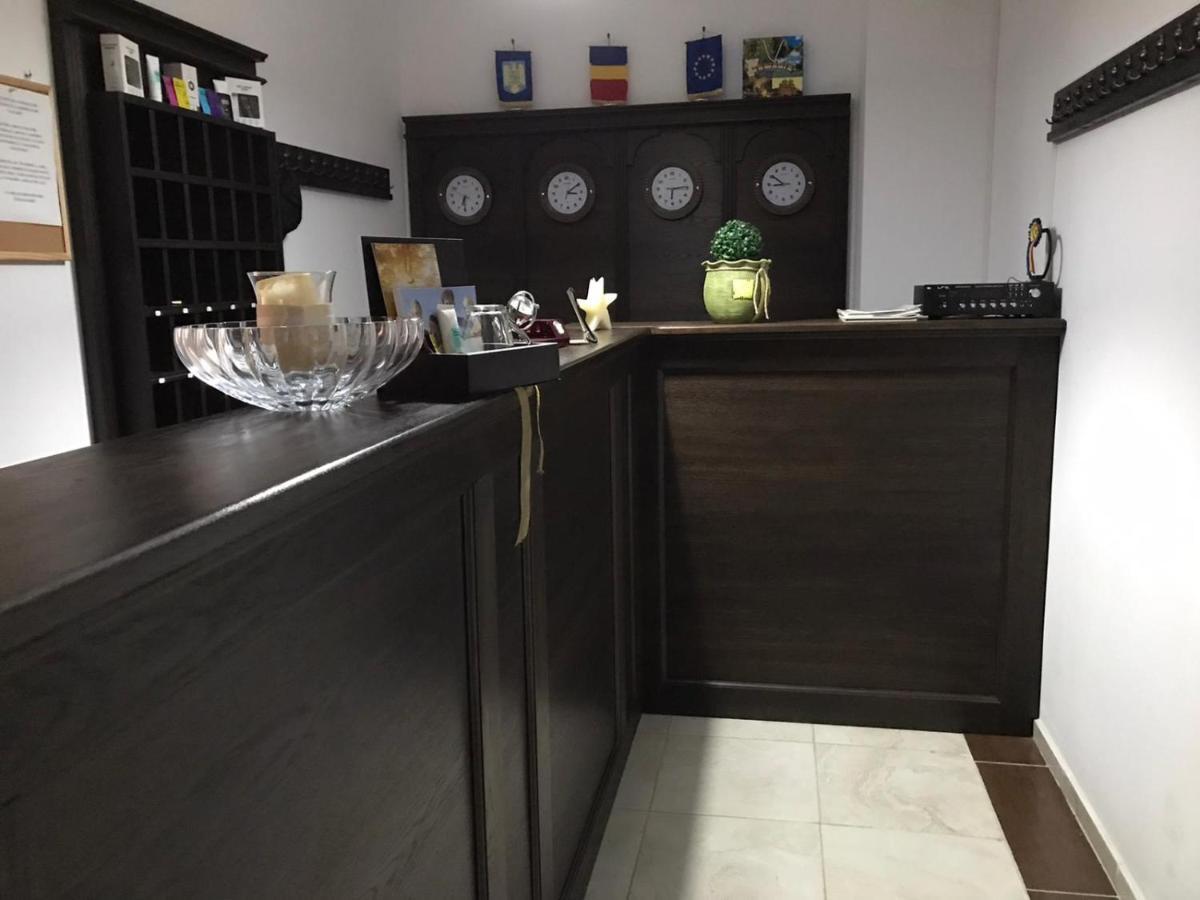 Pensiune Restaurant Indus Окна-Сібіулуй Екстер'єр фото